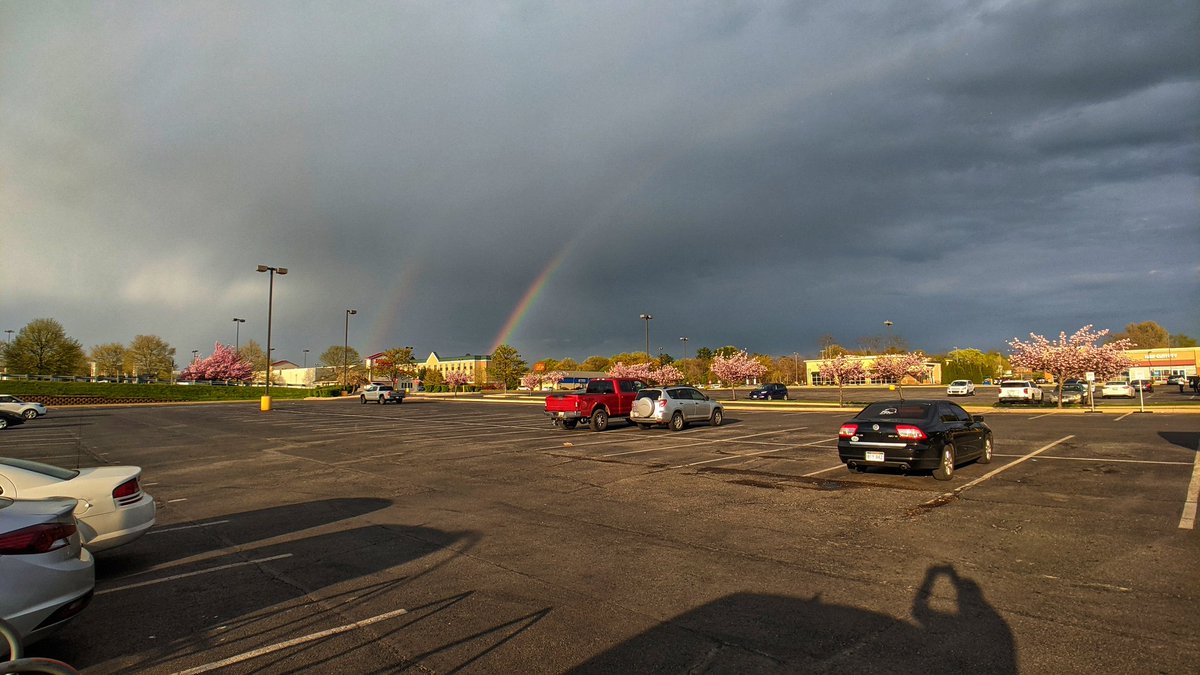 Double rainbow 🌈 action over here! #teampixel #momentlens #pixel4xl #moment18mm