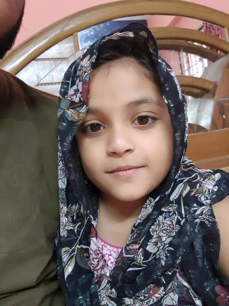 tauseef_bgp's tweet photo. Manha Tauseef Completed Mahe Ramadan 2nd Roza https://t.co/NCCgcuwsd3