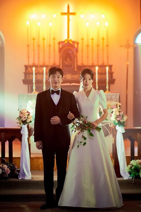 tomlenk's tweet photo. Anyone else freaking out about #SysiphusTheMyth ending?! ALSO CONSIDER THIS A #ParkShinHye #ChoSeungWoo STAN ACCOUNT FROM NOW ON https://t.co/xvzIUVyboA