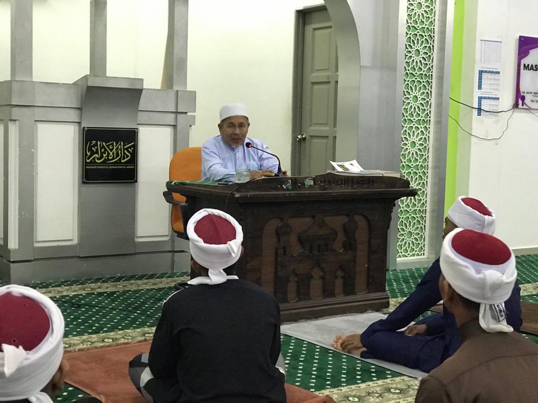 Insyak Berbakti Kepada Ibu Bapa / Contoh Jawapan Karangan : Berbakti