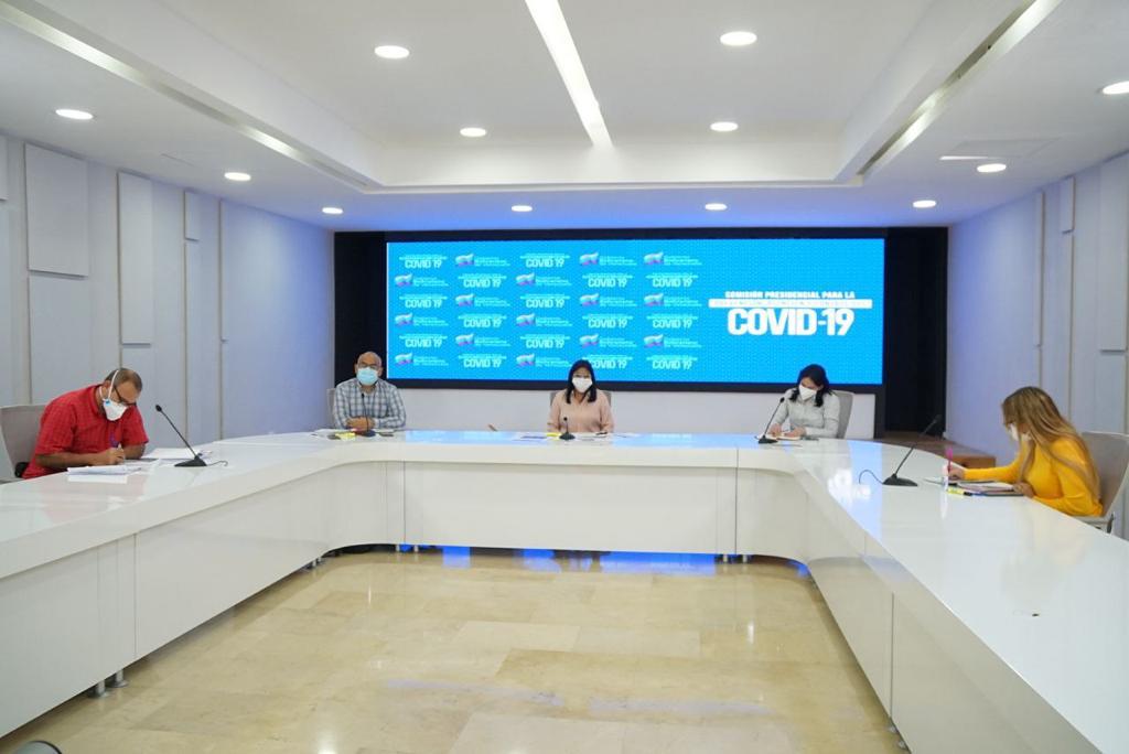 "Es importante destacar que esta semana hubo un aumento de la tasa de recuperación y actualmente hemos llegado al 91% de pacientes recuperados, y se mantienen 15.333 casos activos", detalló la Vicepresidenta Ejecutiva <a href="/drodriven2/">Delcy Rodríguez</a> 

#PrevenirSalvaVidas