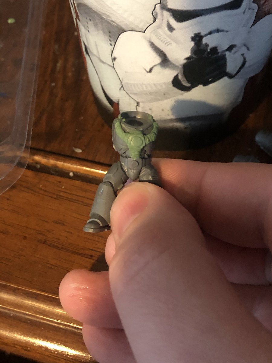 Visionsfromthe2's tweet photo. #hobbystreak Day 18. Oh boy.
After a decade of wanting and failing in many ways to do true scale Iโve made my first real leap. I didnโt have the patience before to work with the greenstuff but now it seems I do.
#patience #Warmongers #WarhammerCommunity #truescale #darkmillenium https://t.co/ikw0gQzf3L