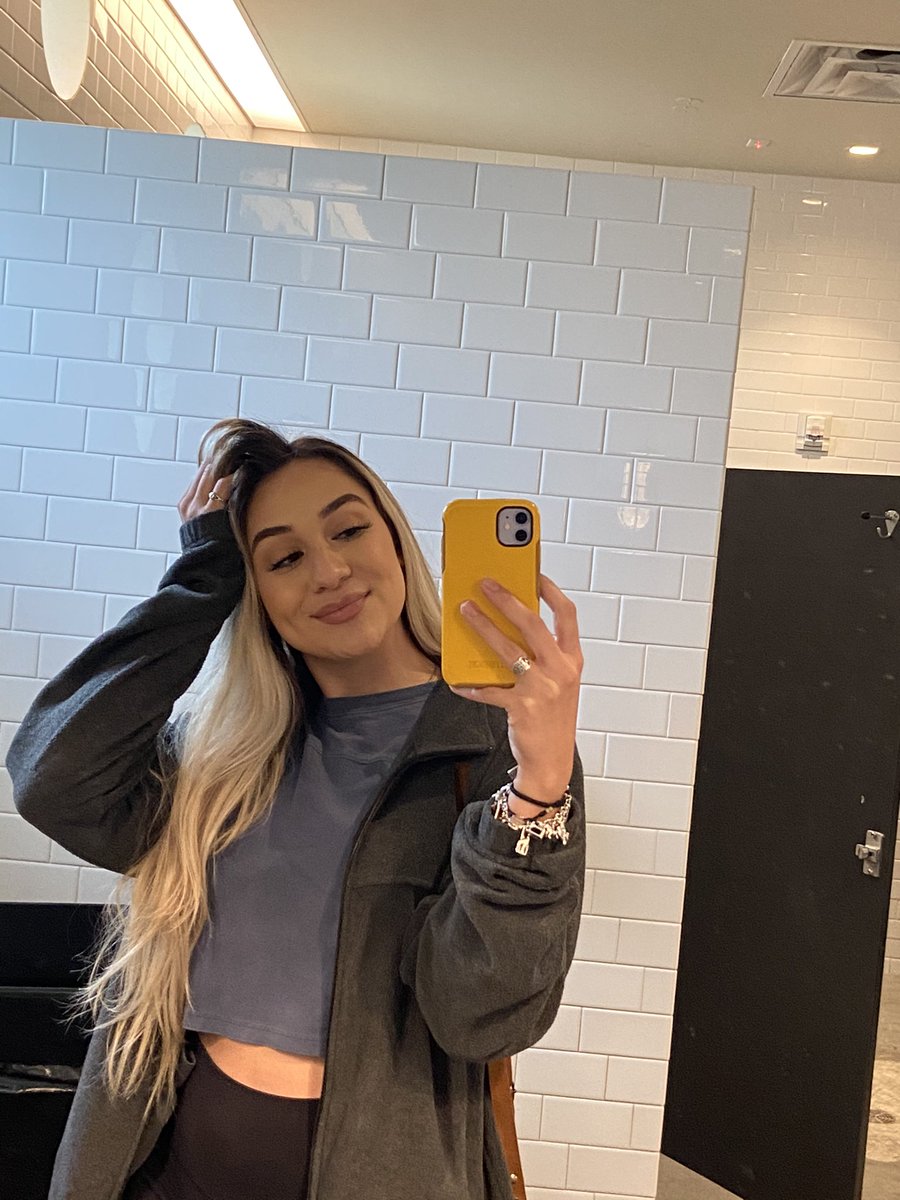 Sunday funday anyone? 🌸