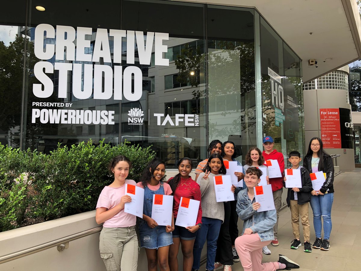 GeoffLeeMP's tweet photo. Over the school holidays, Western Sydney high school students gained digital and visual arts skills thanks to the workshops delivered by @tafensw and Powerhouse. Great collaboration fostering skills and creativity https://t.co/KDPCUejQuv
