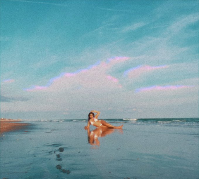 beach bum :) https://t.co/ZuULtvtcCg<a href="/tag/nasty19"class="tags"><span>#nasty19</span></a>