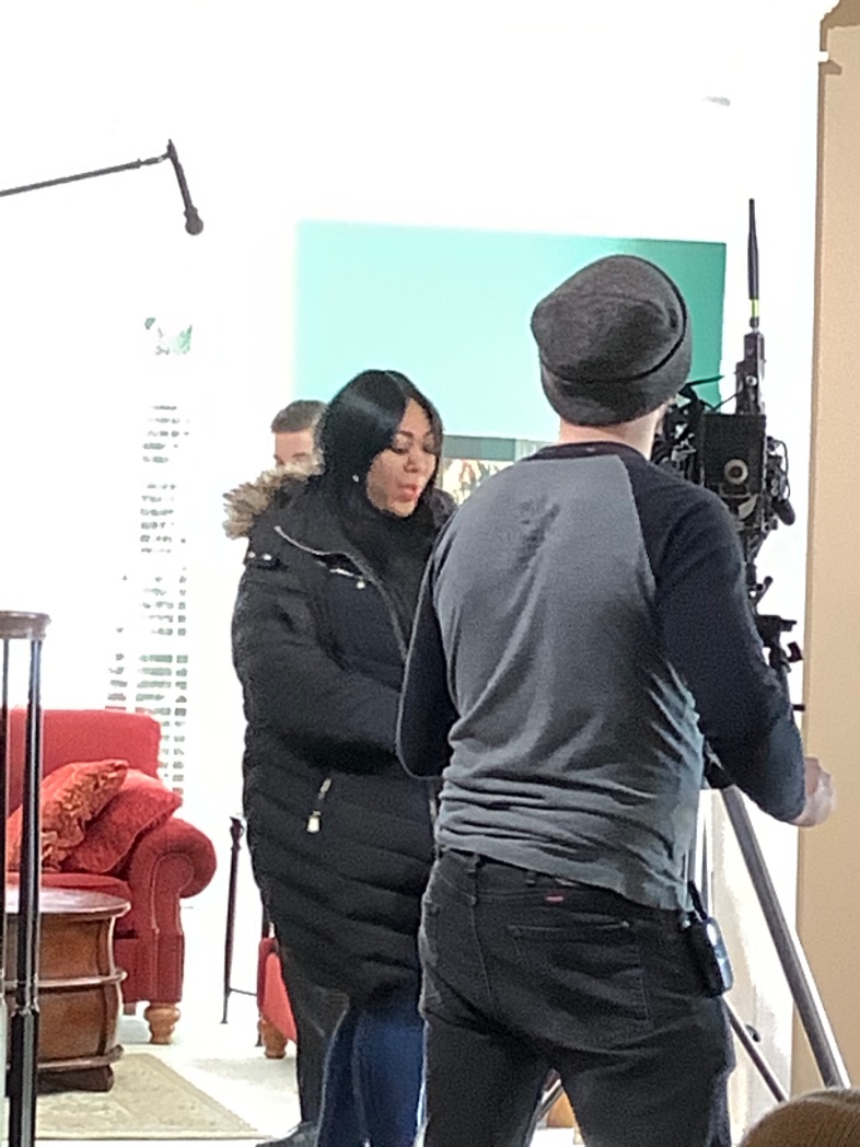 IamCharlita_'s tweet photo. โFeeling like an animal ๐ฏ with these cameras ๐ฅ all in my grillโ #setlife #FirstLady3 coming real soon @firstladythemoviefranchise @firstladythemovie @dr2productions #detroit #michigan @senothehero @FirstLadyDRII #homesteadentertainment https://t.co/xN39t1uU5h