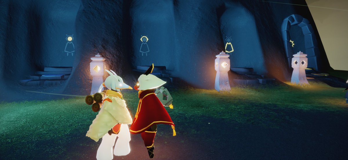 朝ご飯のあと 火ともしにインしたらイングランド星の子いた 最大身長になりたいらしく 小さくなるたびに拗ねて 3 って顔文字してくるの可愛すぎた フクロウの髪持ってるか聞かれたけど リズムのやつでいいんだよね わしの時間がきてしまって最後お揃い