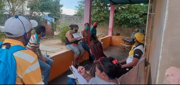 #EnFotos | Desde el Municipio #Tinaquillo del Estado #Cojedes, la Comuna Sabana de Taguanes realizó Asamblea para la conformación del Núcleos de Chávez.

#formandolapatriacomunal #AbrilDeVictoriaChavista #ComunaONada

@mpcomunas @fundaescuelafpp @norisherrerar @joseolivov