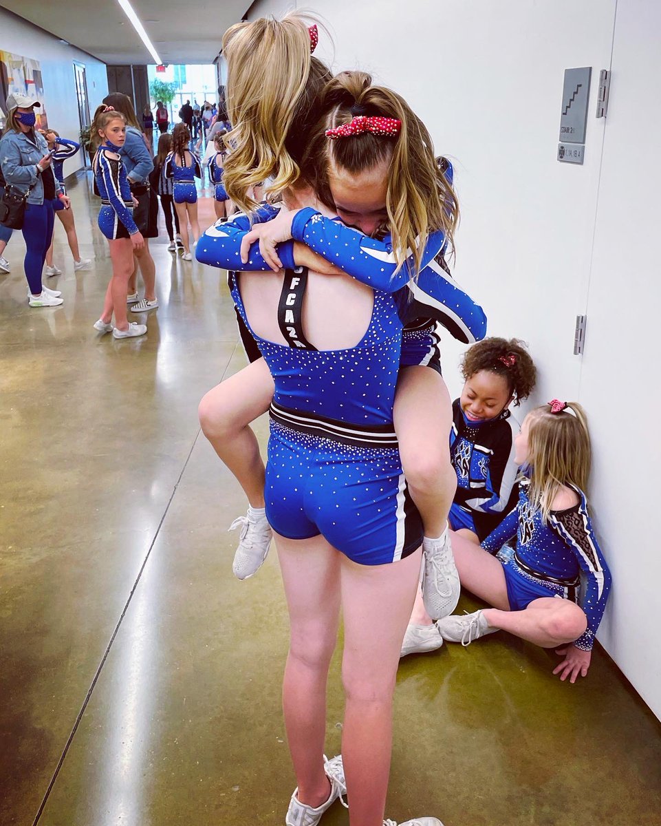 Georgiaburbs's tweet photo. This is what it’s all about! The friendships, the bonds and the memories. #g3fca2a @CheerAthletics @CA_PlanoTX @CA_Lions https://t.co/jeXSBmIEO0