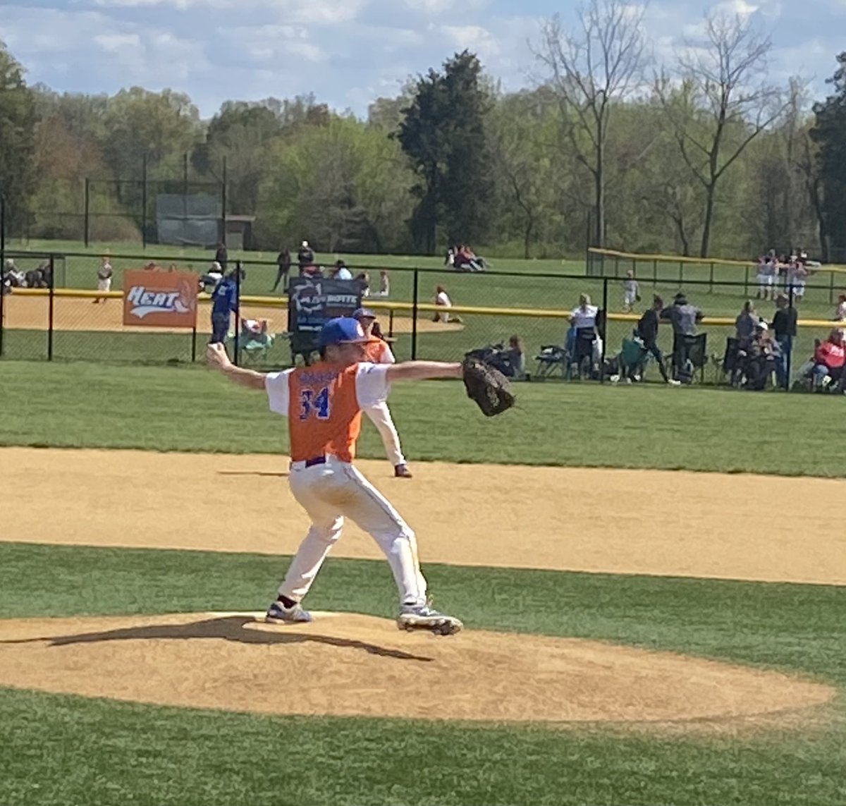 HarrisonHeatBB's tweet photo. Congrats to Heat 11U for bringing home the Chip at the Battle on the Hill Tournament! Outstanding weekend of baseball.  ⚾️🔥⚾️#HeatPride https://t.co/UujdSk1Nl1