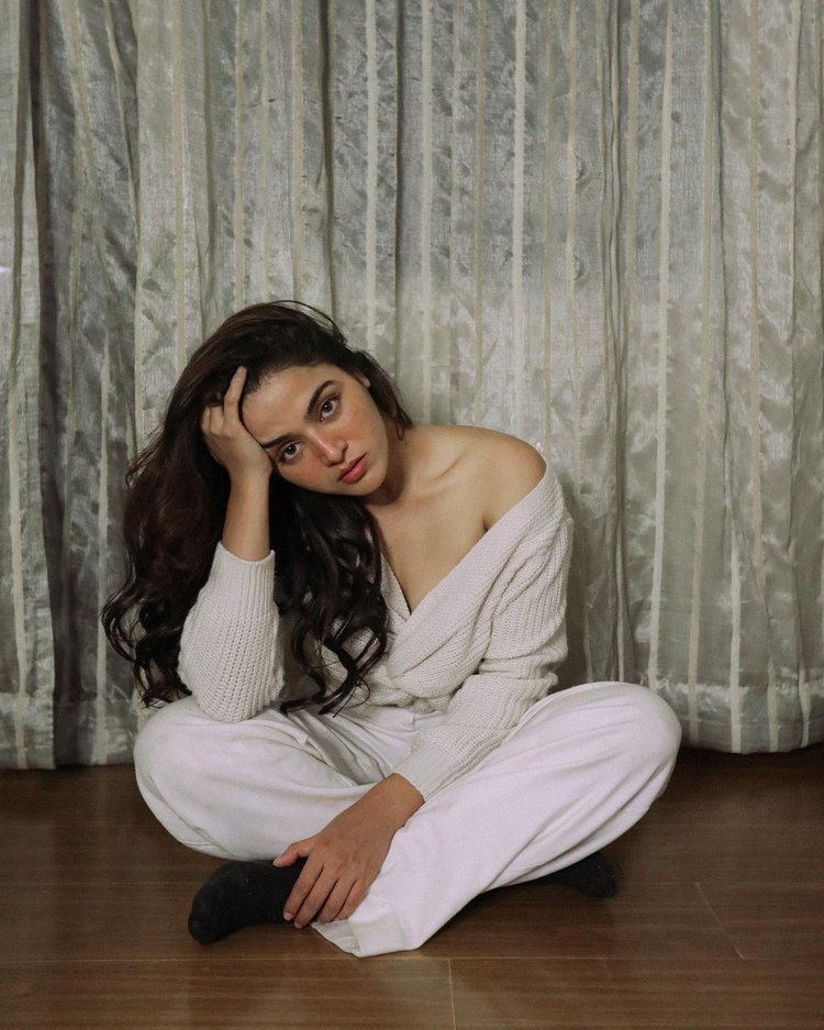 EzTP4FlVEAMU9Do?format=jpg&name=medium