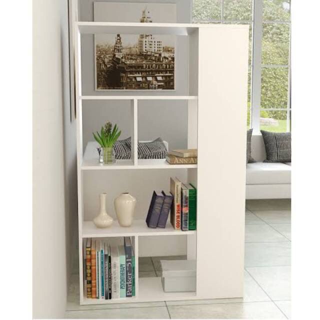 TxtdrRumah's tweet image. Rekomendasi Rak Buku ✨✨📚

                   - A Thread -