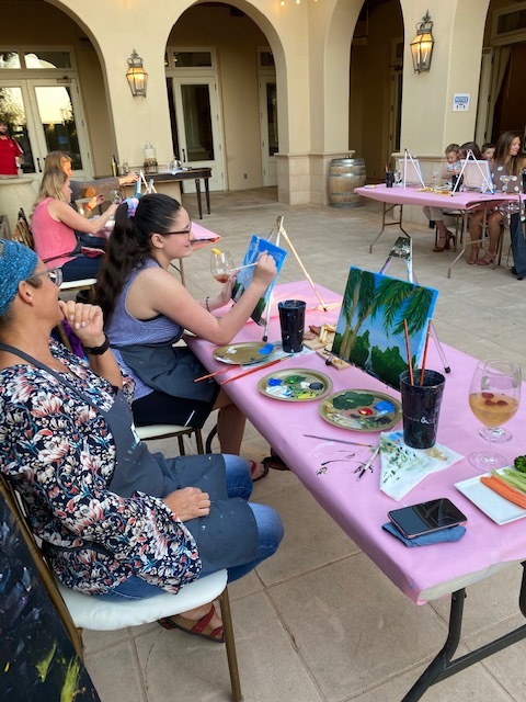TCRubyHill's tweet image. Painting branches and pouring bottles -- it doesn’t get much better than this!

We couldn’t have asked for better weather to welcome back our Paint and Wine Night!