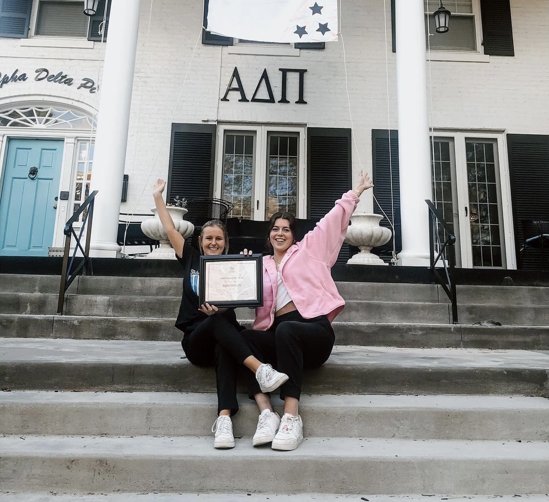 Alpha Delta Pi tweet media