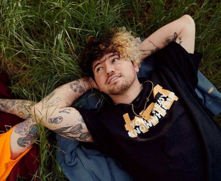 seanandcorey's tweet image. Some hot crack dad&apos;s over here!!