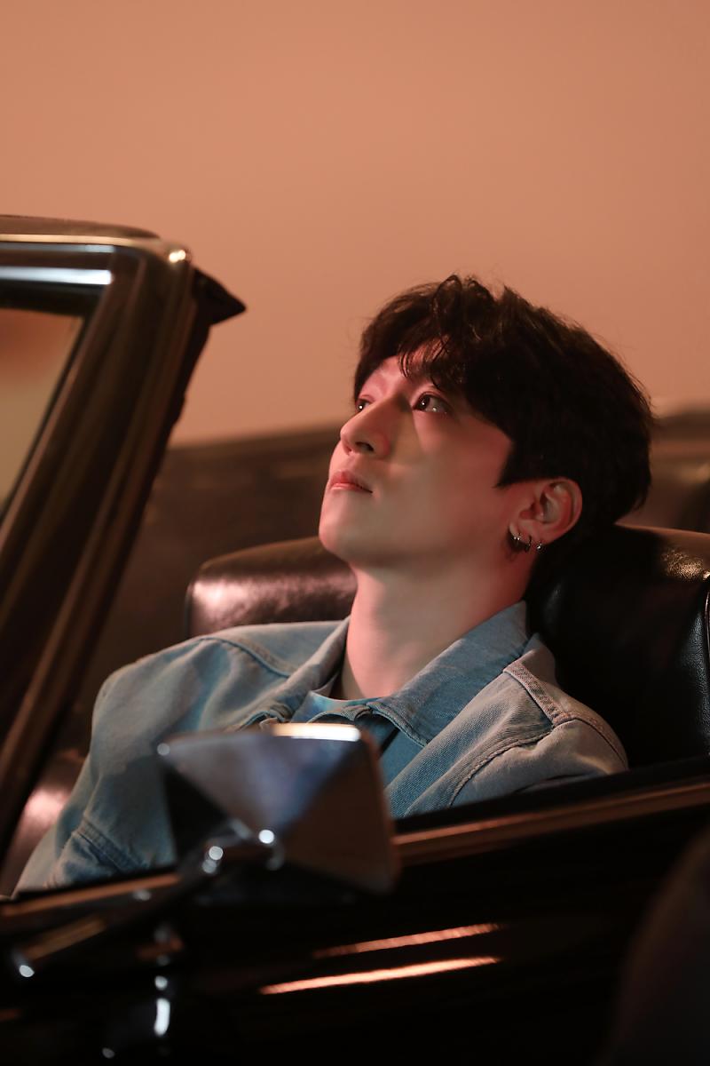 BOB__archive's tweet photo. The Book of Us : Negentropy
#성진 #SUNGJIN https://t.co/0JVd0dC4tN
