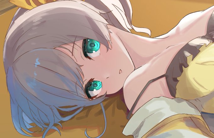 夕日が差し込む部屋と少女
#祭絵 