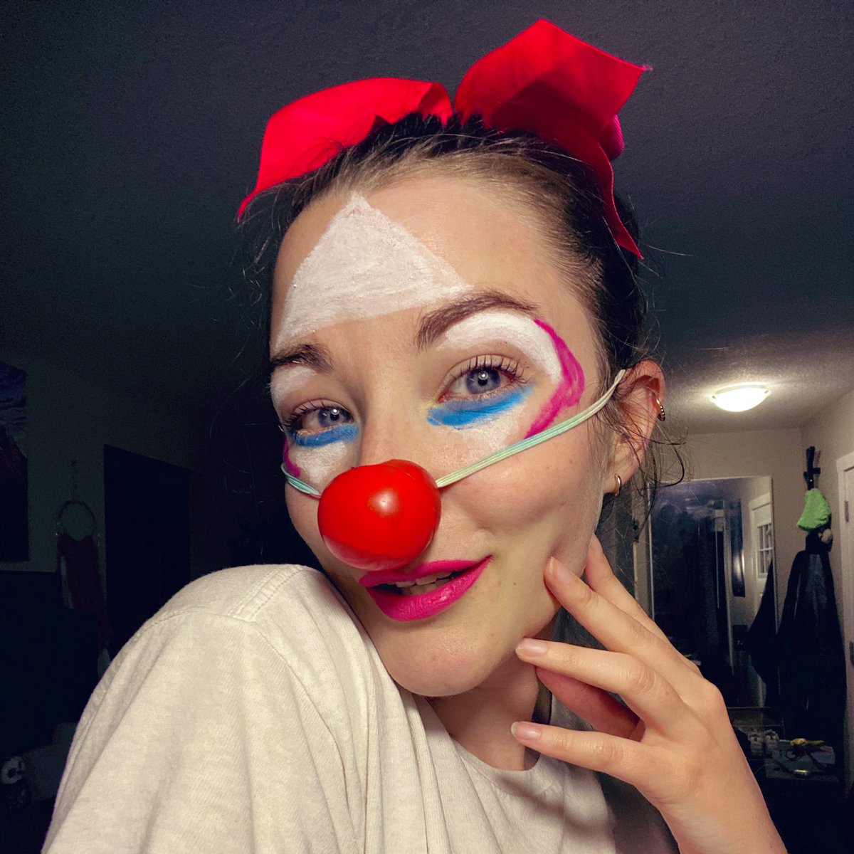 we played the “things I loved to do as a kid” game to get to know each other, then mom talked us into our Fools & we got to experiment w our masks - choosing only a couple key costume items was an amazingly fun task & I made make-up discoveries I’m surprised and DELIGHTED with 