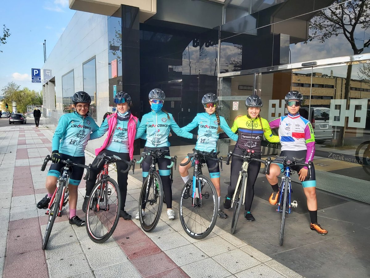 Miguel Domínguez gana la #ChallangeSalamanca y un 10 para los equipos alicantinos por su trabajo y dedicación con la base.
#gruposime <a href="/ZafiroTeam/">SEVERO (Restaurante Zafiro)</a> #cronobike <a href="/promesal_/">Promesal Cycling Academy</a> <a href="/energiacharra/">energiacharra</a>
<a href="/CCSVLlopis/">CC San Vicente</a> <a href="/FCiclismoCyL/">Federación de Ciclismo de Castilla y León</a> <a href="/fciclismocv/">fccv</a>
alicanteconelplatogrande.com/2021/04/18/mig…