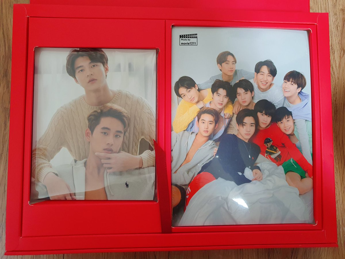 movie1211's tweet photo. 무사히 안전하게 나에게 온 ACTL Memory Book~!! 받고 방방 뛰며 신나라 했던🙈  타이밍 좋게 카드도 배송와서 한번에 받을 수 있는 행운까지👍 포토북의 두깨에 놀란건 안비밀~!🤫

#LBC2MemoryBoxset 
#LoveByChance2MemoryBoxset #AChanceToLoveMemoryBook 
#ACTLMemoryBook https://t.co/MV8X9QqxTi