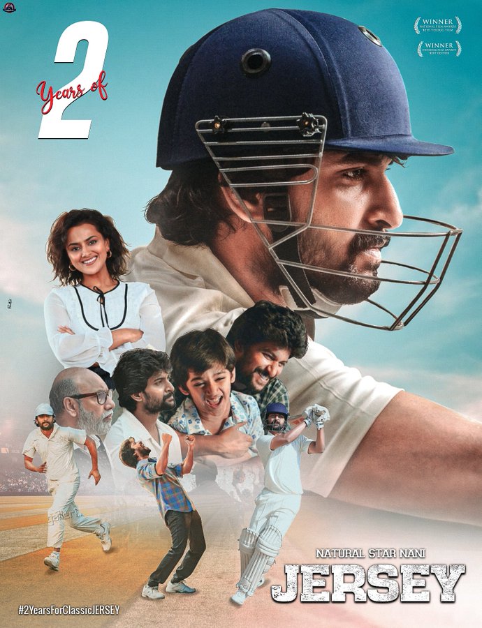 MaaranTweets's tweet photo. NANI'S CAREER BEST PERFORMANCE🙌,GOWTAM'S BRILLIANT  DIRECTION,ANIRUDH'S NEXT LEVEL MUSIC🔥,NATIONAL AWARD MOVIE FOR A REASON🏆

#2YearsForClassicJersey
#2YearsOfJersey

#Nani #ShraddhaSrinath https://t.co/03cUJsUujC