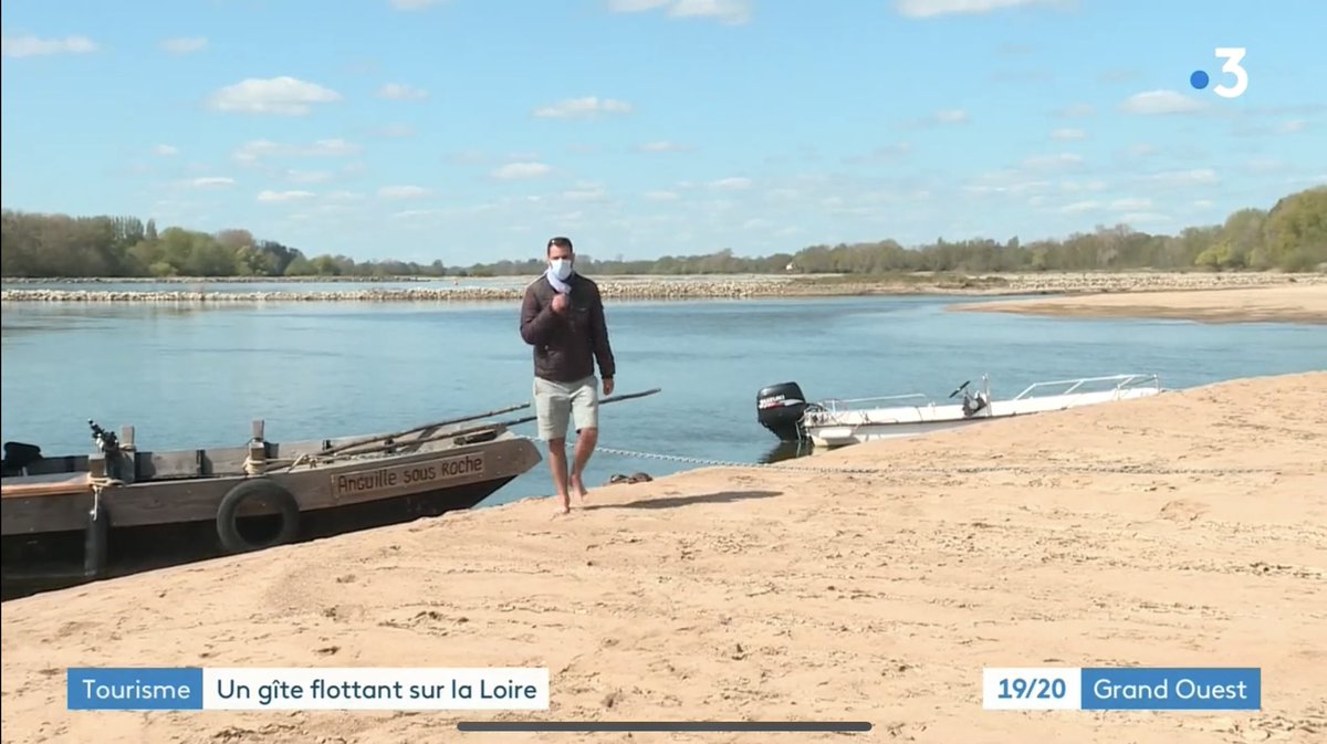 Skillvalley's tweet photo. #LesMauges - reportage diffusé hier sur @F3PaysdelaLoire @france3Bretagne &amp; #France3 Centre-Val de Loire au sujet des croisières sur la Loire à bord de L’Anguille sous roche, au départ de Saint Florent le Vieil 👉 à 18m50s : https://t.co/ZZmsxqAr9G
@osezmauges #Osezmauges #Mauges https://t.co/45fxGBhufy