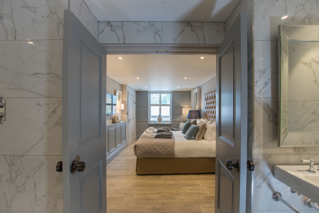 Our Great British Gastropub Staycation package includes an overnight stay in one of our luxury bedrooms, a fantastic signature 7 course menu and breakfast the following morning. Available Tuesday - Thursday, with prices starting from £200.
