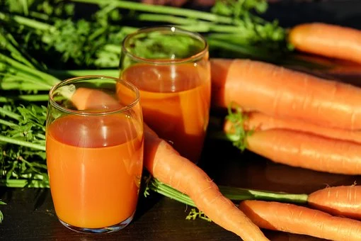 RamaG_Health's tweet photo. Beta–carotene from carrots

Rich in Vitamin A
Helps with skin health
Helps age related eye diseases such as age related macular degeneration https://t.co/2KiMadIblk