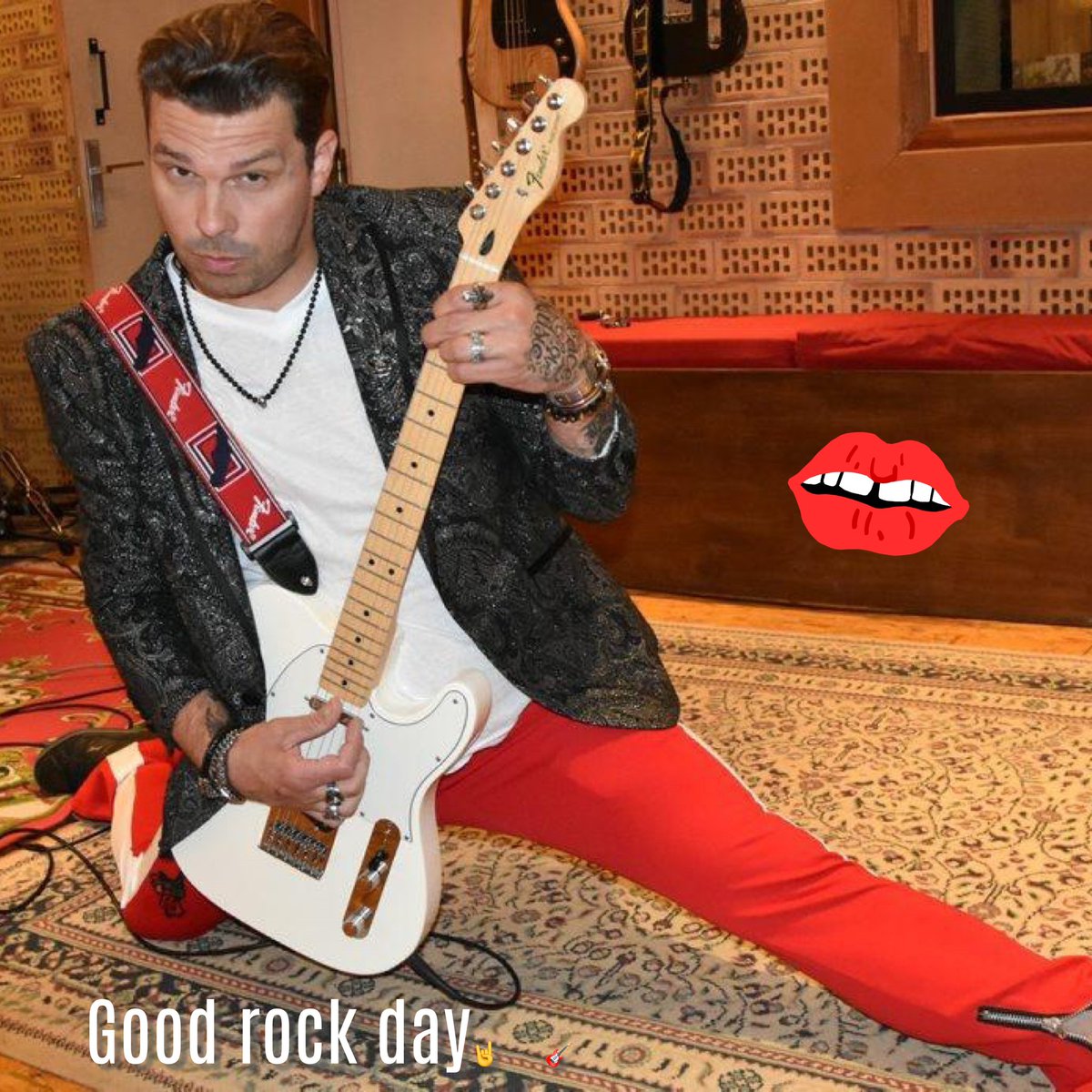 ChrysAdam_X's tweet photo. Bon début de semaine que je vous souhaite Rock’n roll!! 🤠🤘🎸
#artist #rock #rocknroll #monday #MondayMotivation #chanteur #auteur #singer #songwriter #chrys #adam #chrysadam #voice #guitar https://t.co/iD81Aop2PG