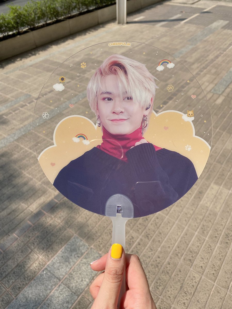 CheerfulJK2903's tweet photo. ˗ˏˋ ขออนุญาตโละของค่ะ ⚠️ ´ˎ˗

ตอนนี้เรามี griptok, พวงกุญแจ, พัด และ masking tape เหลืออยู่จำนวนหนึ่ง เลยจะมาโละให้หมดฮับ 
-{ ทุกอย่าง อย่างละ 60 บาทรวมส่งลทบ }-

ถ้าสนใจทักมาได้เรื่อยๆจนกว่าเราจะทวิตบอกว่าหมดเล้ย   ༘♡
#ตลาดนัดTNT #ตลาดนัดtrinity 
#JackieJackrin https://t.co/TATYHWm9Vj
