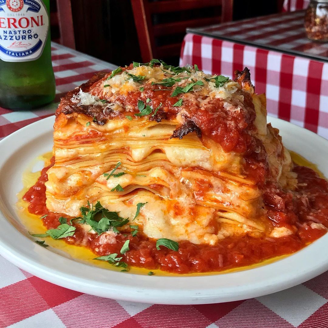 9GAG's tweet photo. Pasta fever🍝

📸 sugotoronto | IG https://t.co/pf9V7Xv5hi