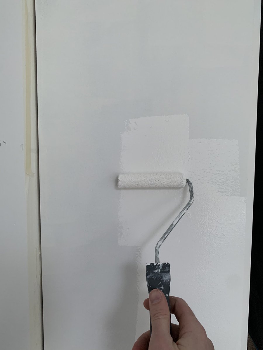 ephraimleonleon's tweet photo. Finally got around to filling up the gaps, sanding and painting. #ikea #pax #ikeapax #ikeahack #ikeahacker #customizedikea #builtincloset https://t.co/066ZIXlrRW