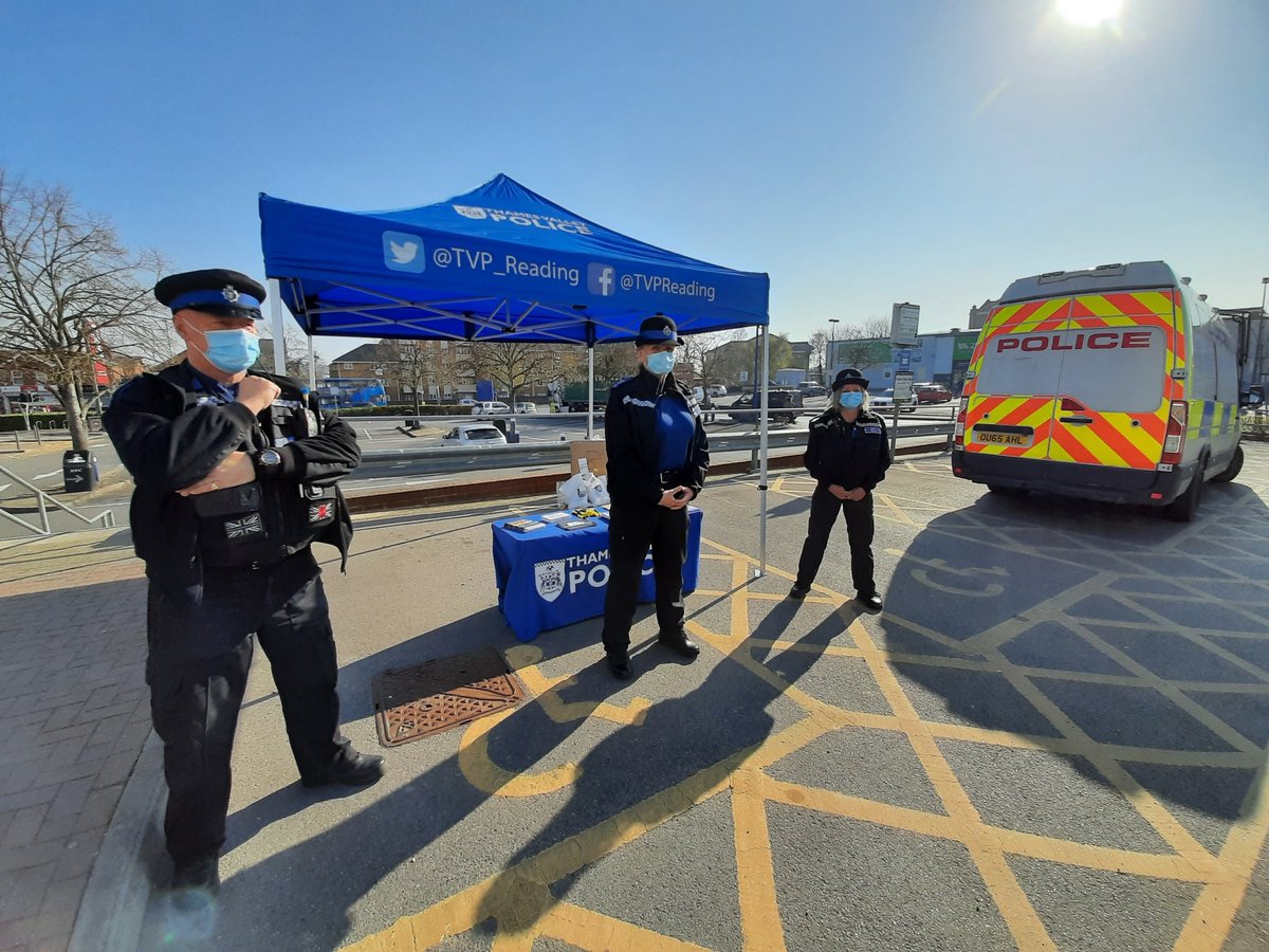 TVP_BerksWest's tweet image. The Reading Neighbourhood Police Team are at Wickes at Reading Retail Park this morning, 9am to 12pm.  We&apos;re offering tool marking to anyone who would like protect their tools.  #toolmarking #vehiclesecurity #communityhelp #neighbourhoodpolicing C7786