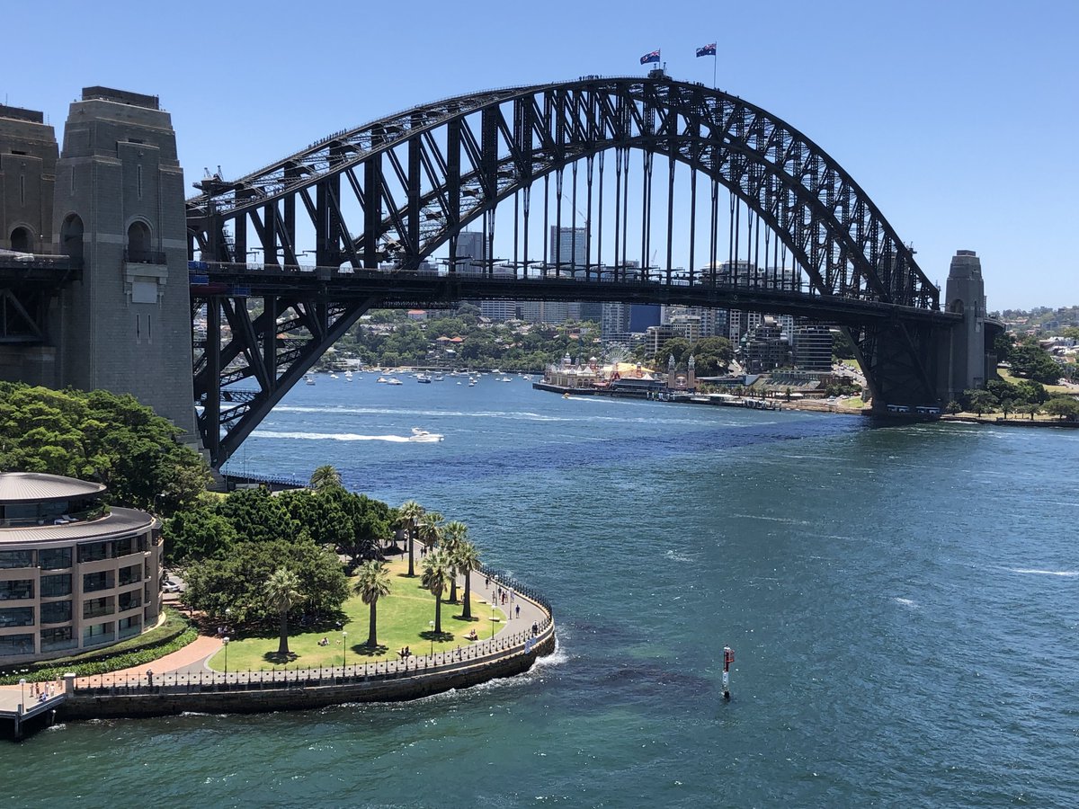 It's time for a new #Top4Theme Show us your #Top4Structures and tag hosts @Touchse @Giselleinmotion @CharlesMcCool & @perthtravelers Sydney Opera House Marina Bay Sands Eiffel Tower Sydney Harbour Bridge @tangoandrakija @AlisonAndalucia @LiveaMemory