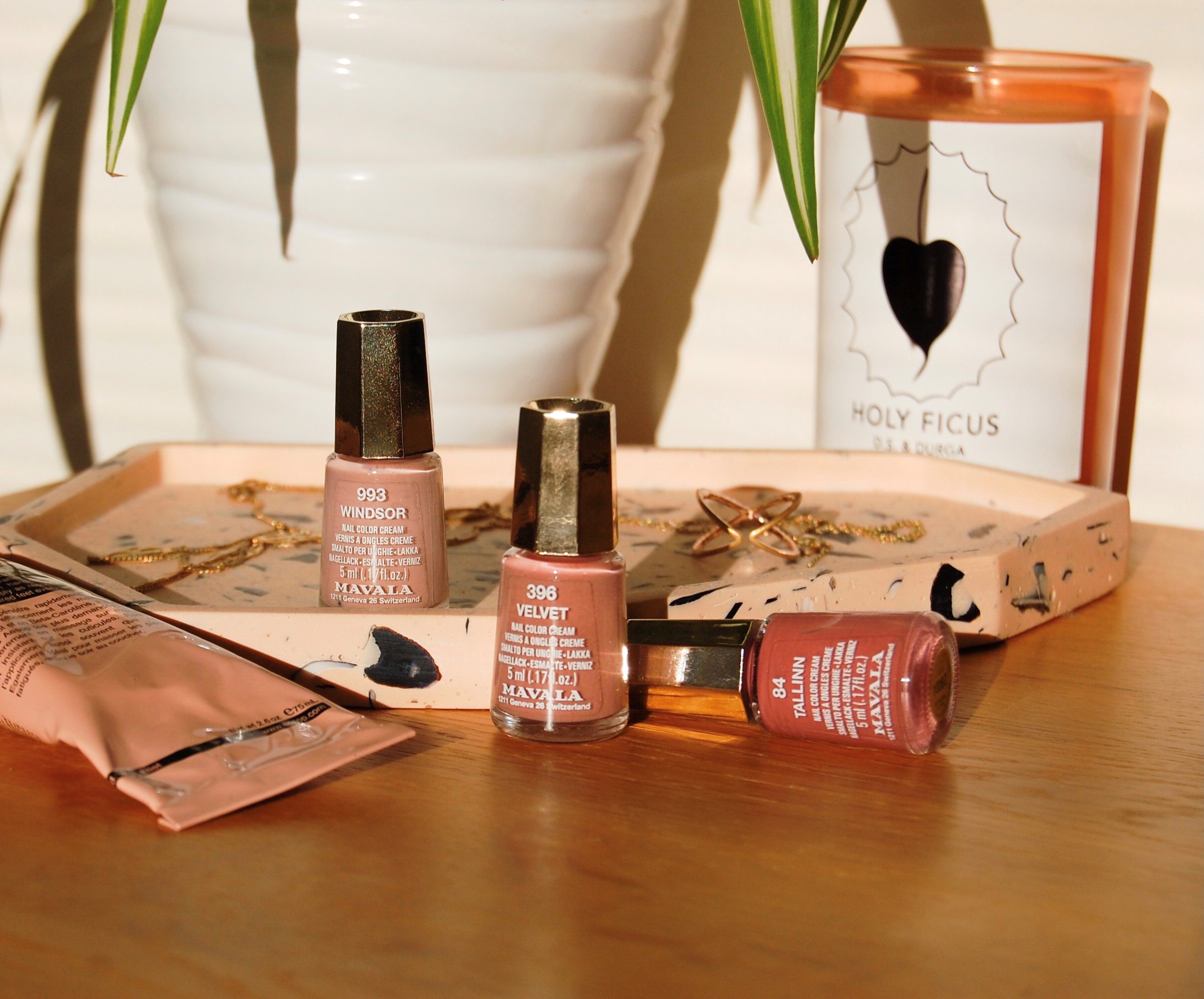 Mavala Uk Everyone Needs Their Perfect Nude Nail Polish So We Ve Created A Trio Of Our Most Popular Nude Shades Including Our Bestselling Polish Velvet So You Can Find Your