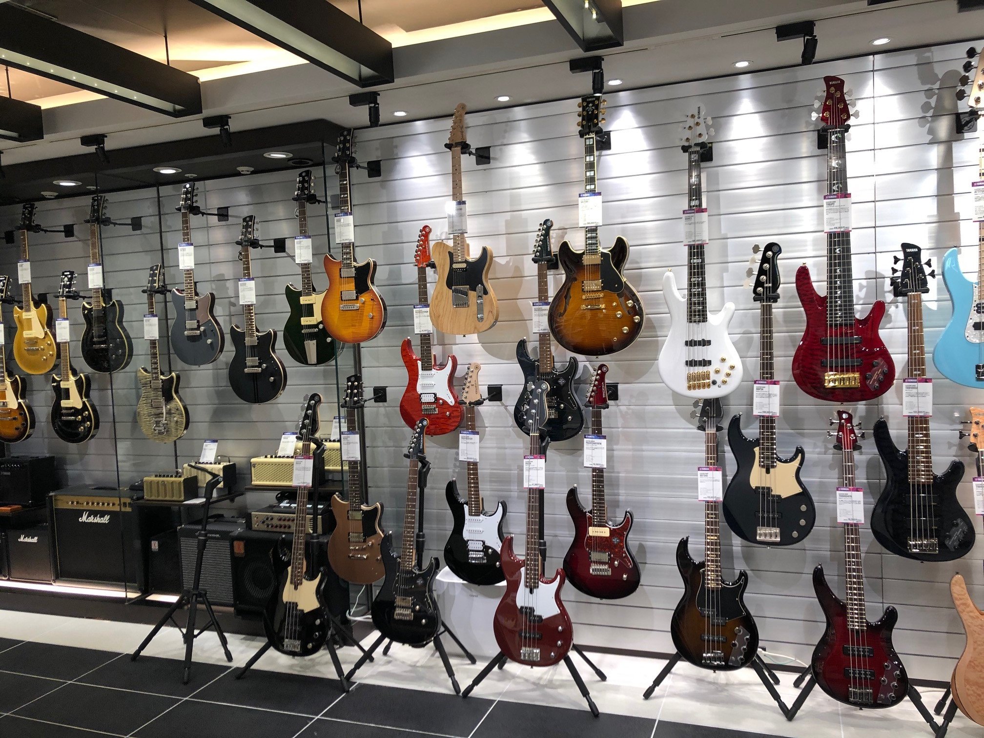 Yamaha Guitar Japan on Twitter "ヤマハ銀座店は4月17日(土)に体験型の「ブランドショップ」として