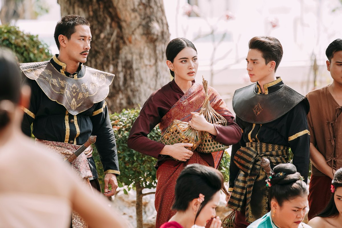 onehdthailand's tweet photo. ขอ 3 คำให้ท่านปุโรหิต 
#วันทองep15 https://t.co/gY2SLfZTjF