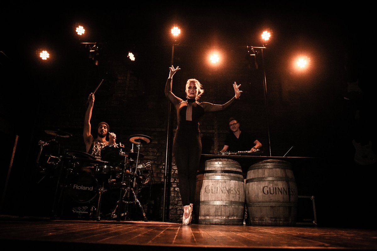 Fin de résidence pour le collectif D3 au 
Black Shelter !
Un superbe projet à découvrir prochainement !

Photo : @simongrumeau 
#live #concert #residence #artistique #blackshelter