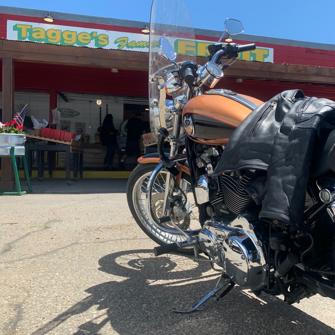 2WOTW's tweet image. #taggesfamousfruit is one of many roadside stops while on the #raspberryrun aka #bearlakeloop This ride had so much to take in:
ow.ly/LmWW50DnfEW

Have you ever taken this trip before? What was your favorite part?