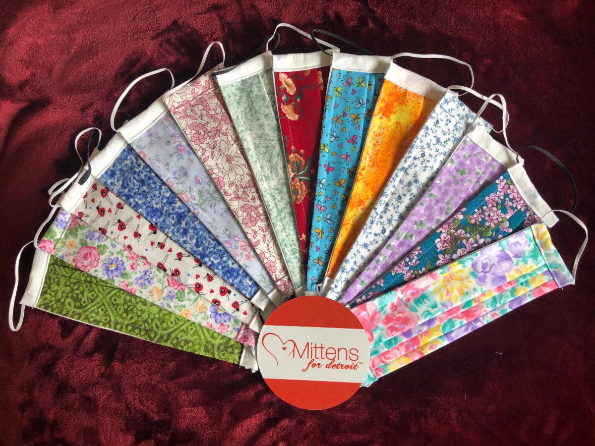 It's almost Mother's Day - Give a gift that keeps on giving! You can help warm the hands of women in need - and make Mom proud!#mittens4detroit #mothersday #maskupmichigan #presentformom #givingwarmthiscool #detroit #purchasewithpurpose #perfectgiftformom conta.cc/3smogxy