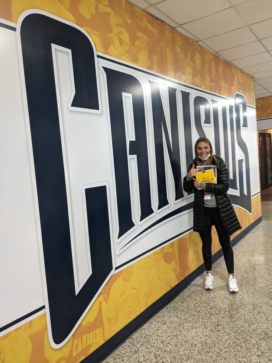 NGattozzi's tweet photo. @CanisiusCollege, It's official! What a great day on campus for @lydiagattozzi and our family.
#FutureGriffs
@CanisiusAdmiss
@GriffsWBB https://t.co/hT5gQcARck