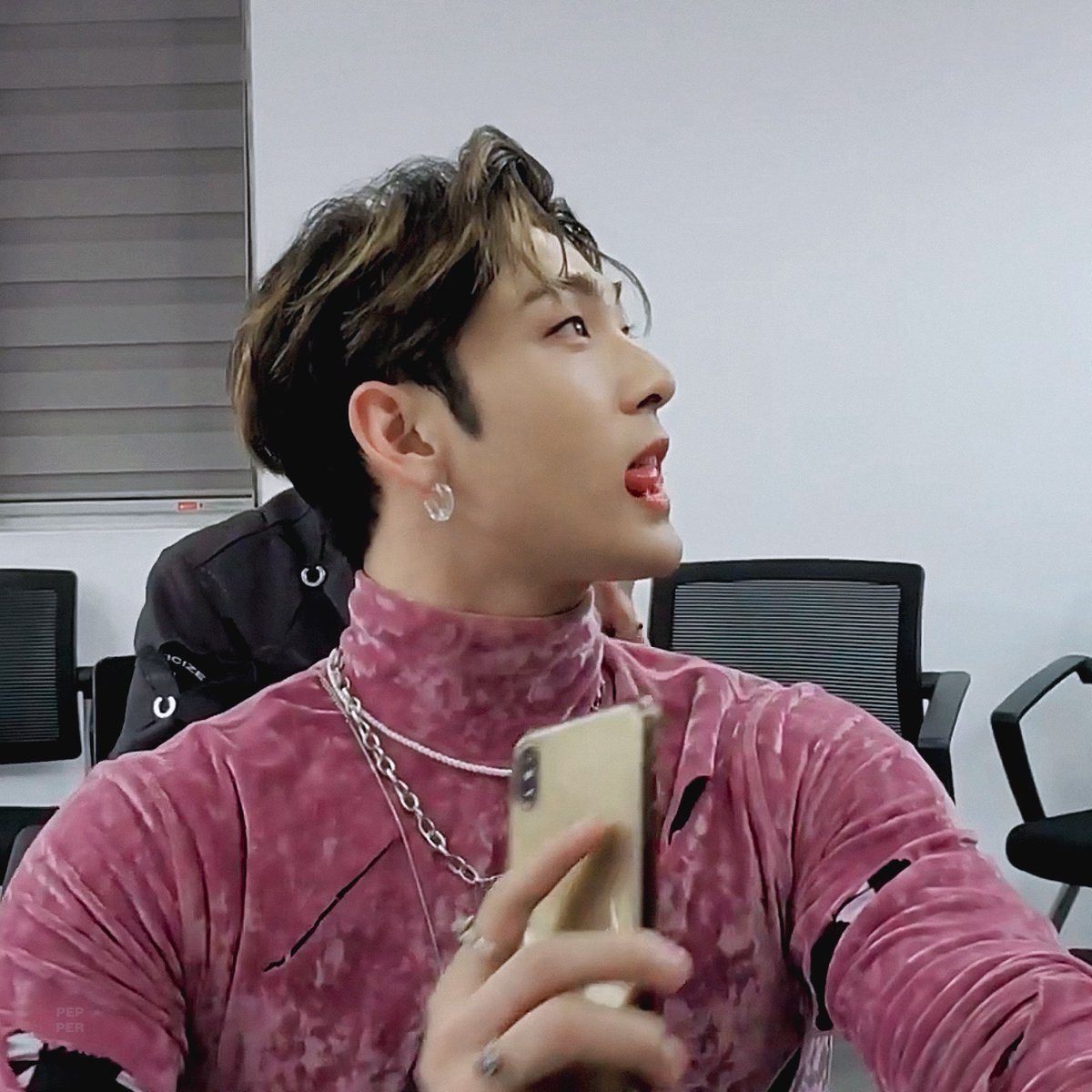 뭉 tweet media