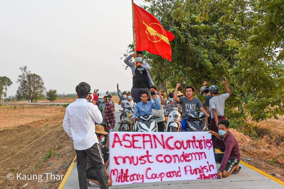 The Motorcycle Strike by the prople in #Monywa Township, Sagaing Region today against the military dictatorship. NUG ASSEMBLE #Apr19Coup #ASEANrejectSAC #WeSupportNUG #WhatsHappeningInMyanmar