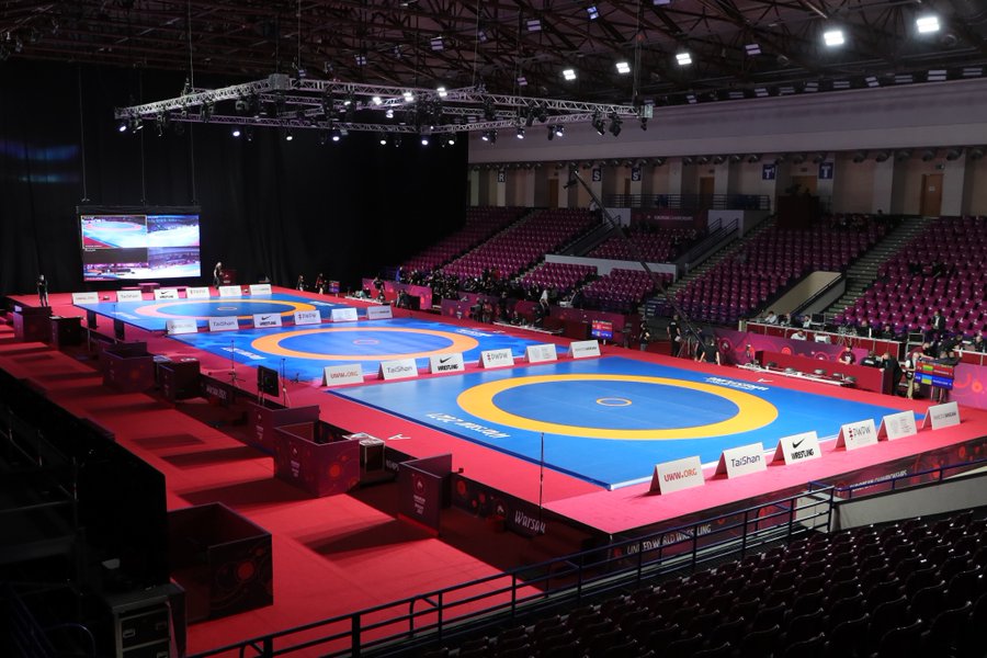 Зелимхан абакаров борец. Вольная борьба женщины. Загир мухтарпашаевич шахиев. Вольная борьба женщины. Салказанов борец.