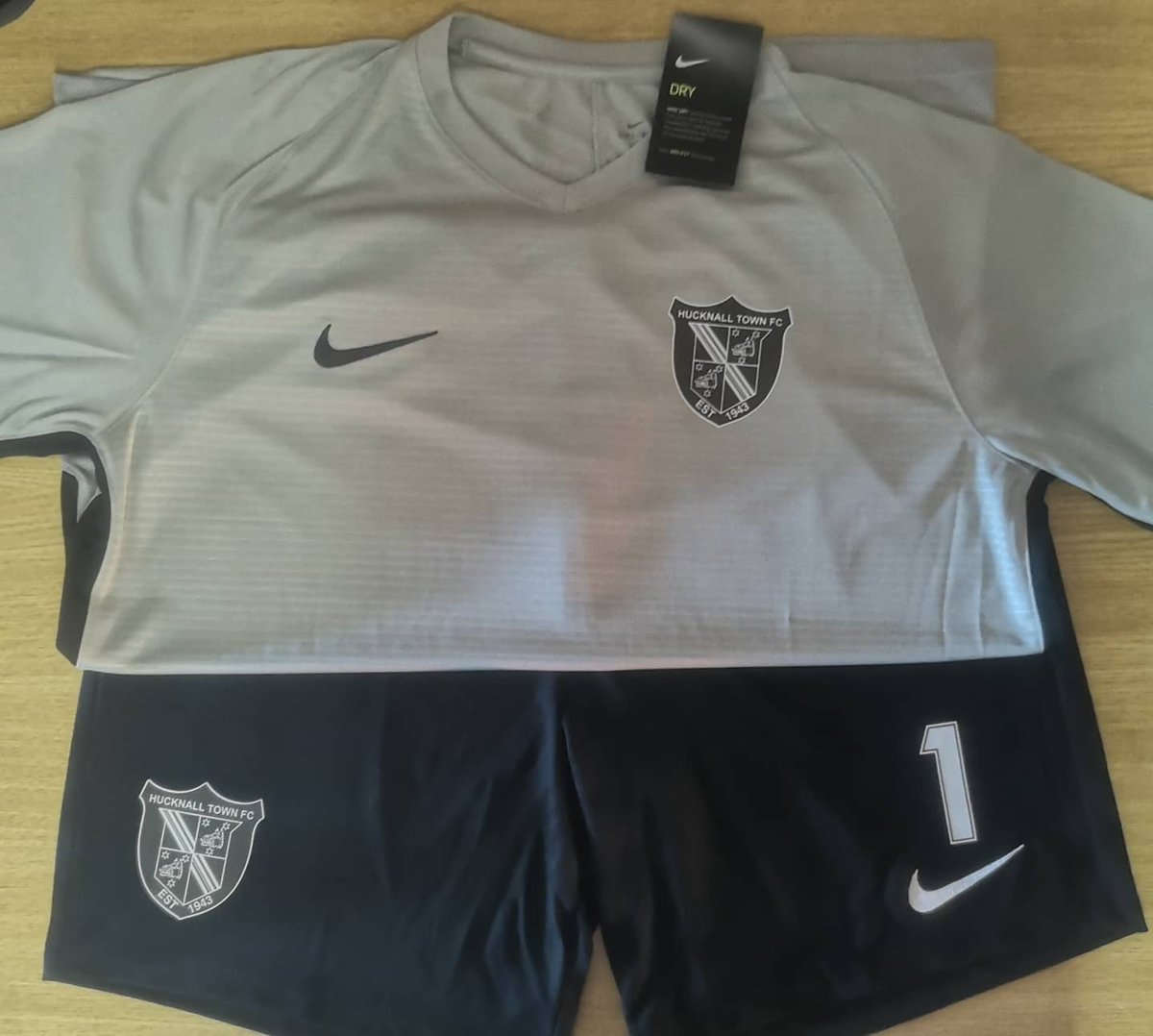 FanaticsNotts's tweet photo. @hucknall_town  New Navy and Royal Blue Away Kit! 👌 https://t.co/MBBIBp1yb4