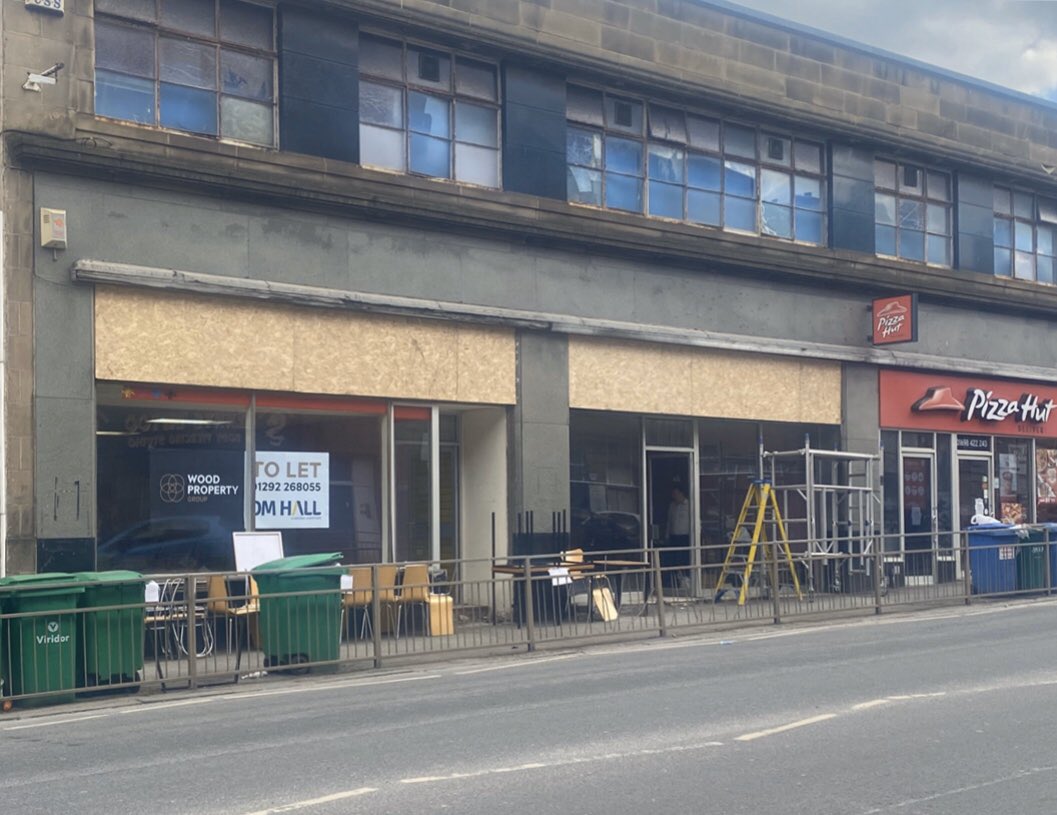 New retail acquisition with the purchase of two units on Gateside Street in Hamilton. Great progress within a few days with our full refurbishment schedule, available to the market from early May and vis our agents @dmhallsurveyors
#Hamilton