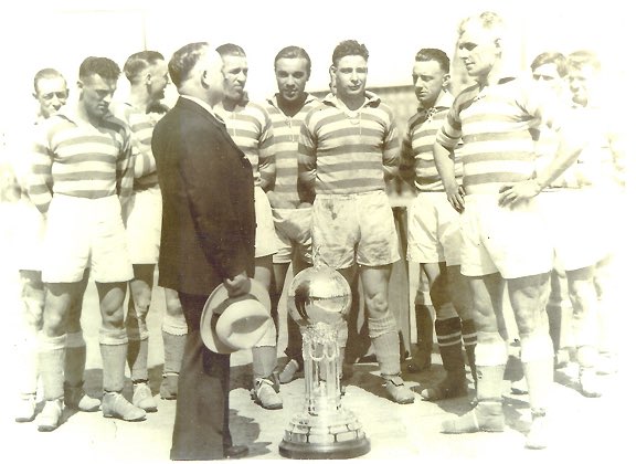 The Marksmen cemented their place in the pantheon of great American Teams when in 29/30 they won the league, blitzed Bruell 9-3 in the US Cup final and pummelled Hakoah All Stars in the Lewis Cup ( league cup) to land an historic treble. #MarksmenMarch