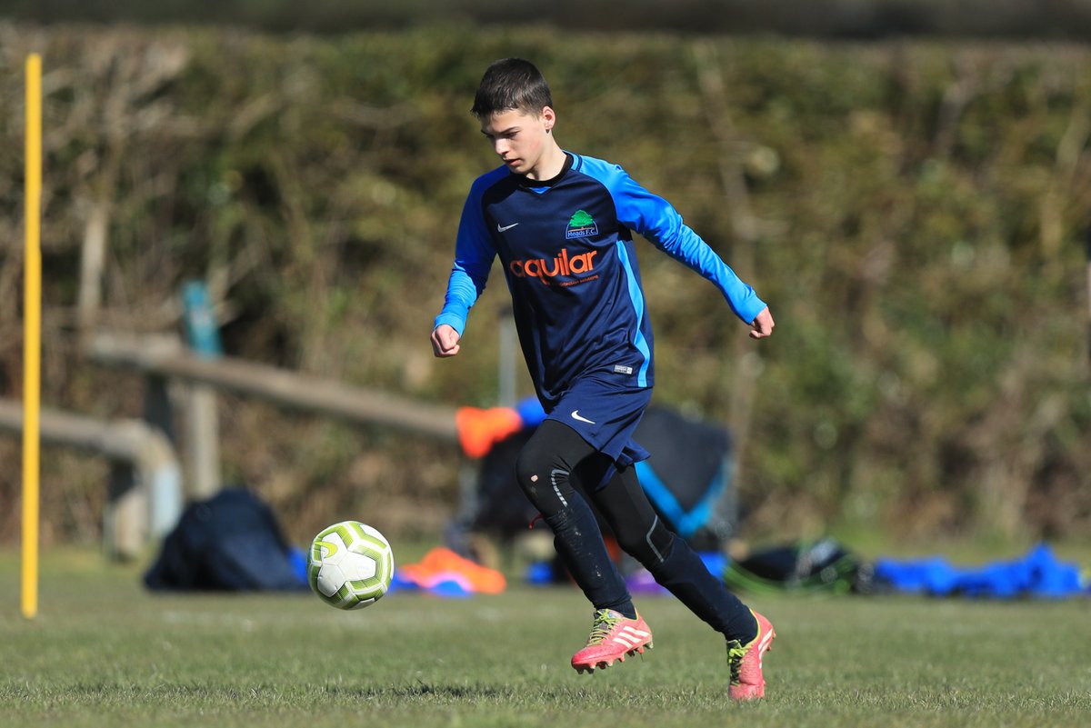 East Grinstead Meads U14 team
 
<a href="/AquilarLtd/">Aquilar Ltd</a> sponsor <a href="/EGMeadsFC/">East Grinstead Meads</a>. They have restarted their season and are finishing off a few league games.

Everything is to play for so we wish them good luck. The team played out a local derby with Copthorne on Sat.
 
#nonleaguesnappa #EGMeadsFC