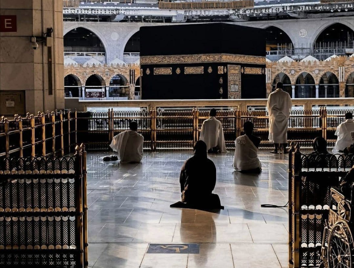 insharifain's tweet photo. Oh Allah! Allow us to visit your House soon https://t.co/hOkVgfflo8