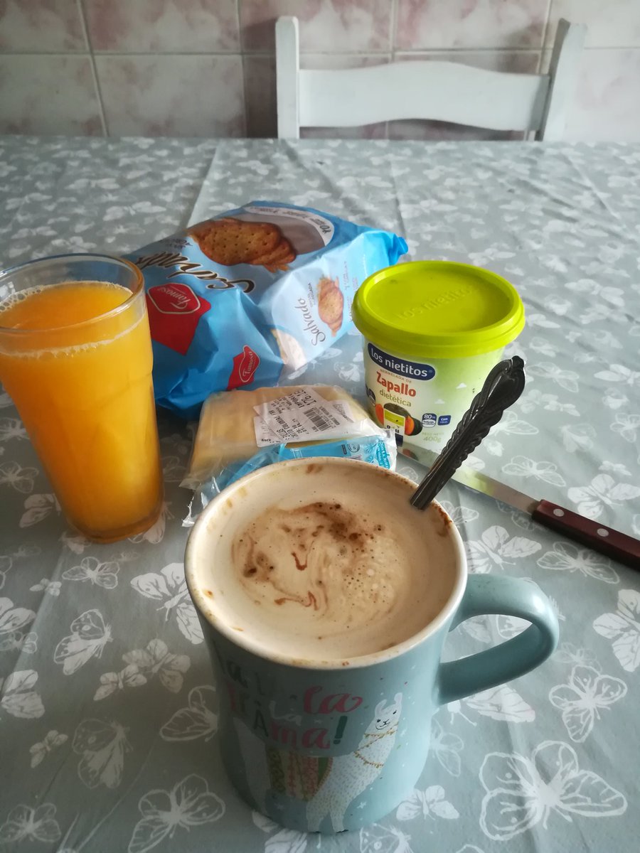 ElEscaBolso92's tweet photo. @andreinac86 Hola Andre!! Fa!! sabes que recién estoy despegando, ni ahí con las 8 horas. Buena jornada 😊 https://t.co/ghUyOfcEX2